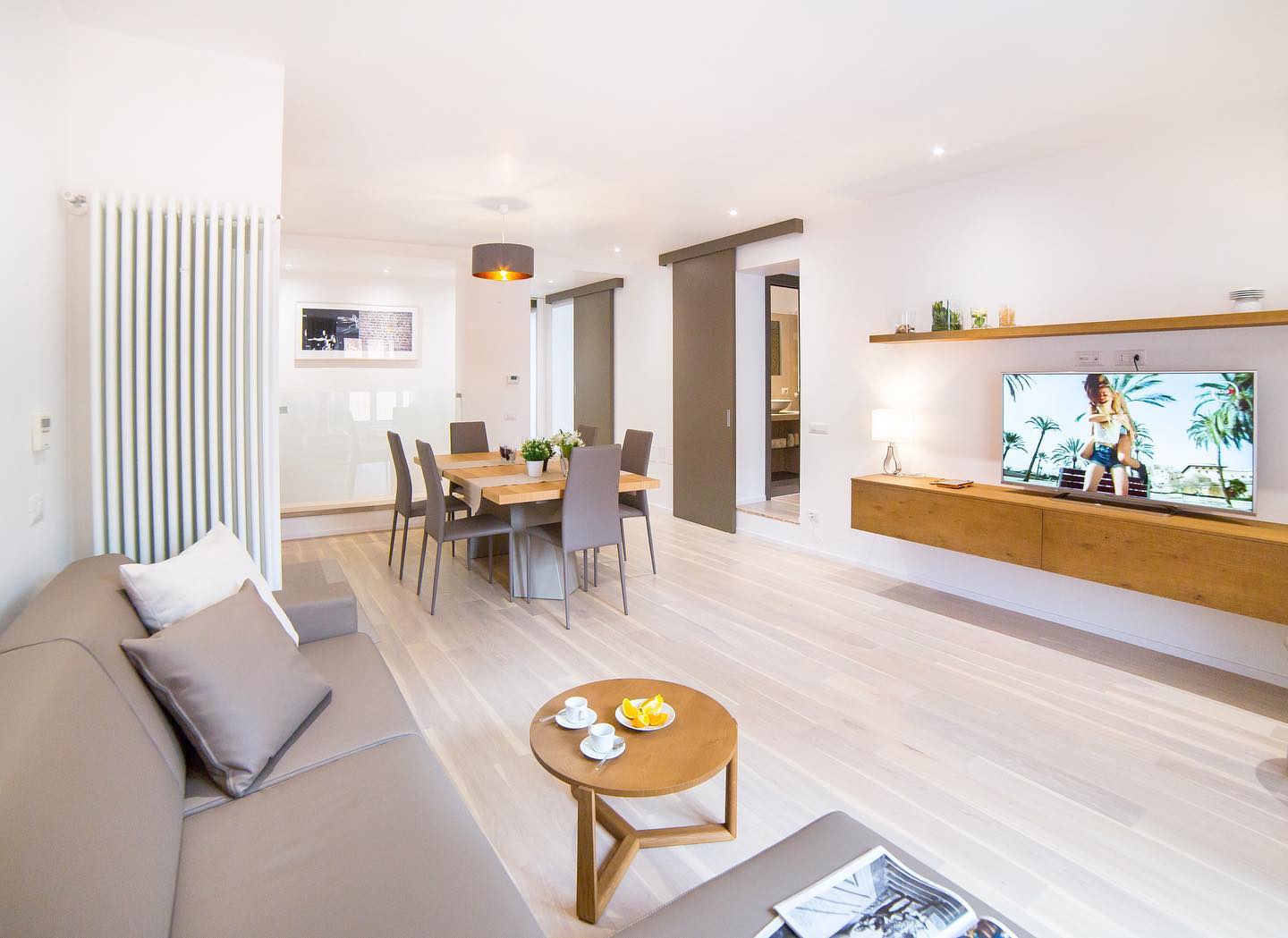 Expats living in Rome added a new... - Expats living in Rome