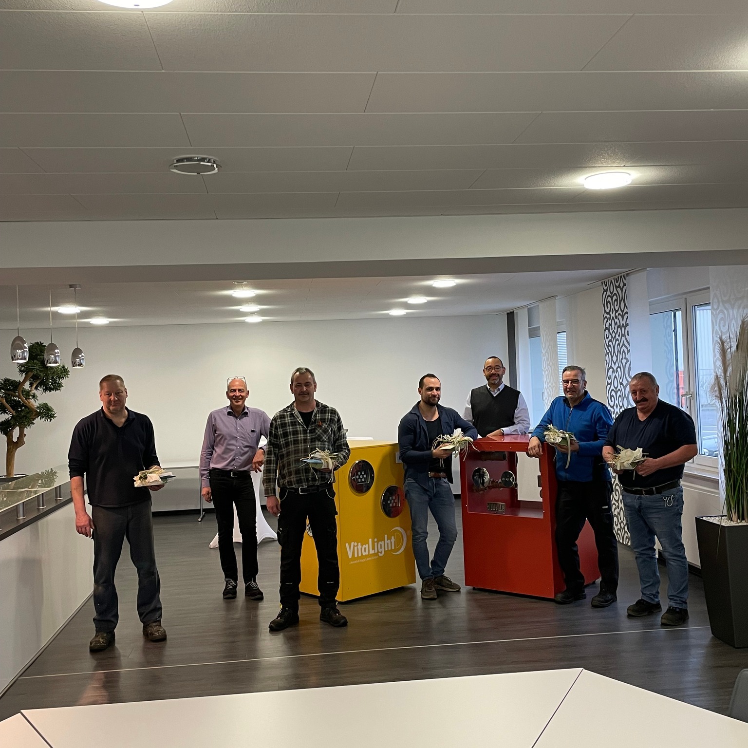 Hugo Lahme GmbH - 10 – 35 Jahre, Jubilare geehrt... | Facebook