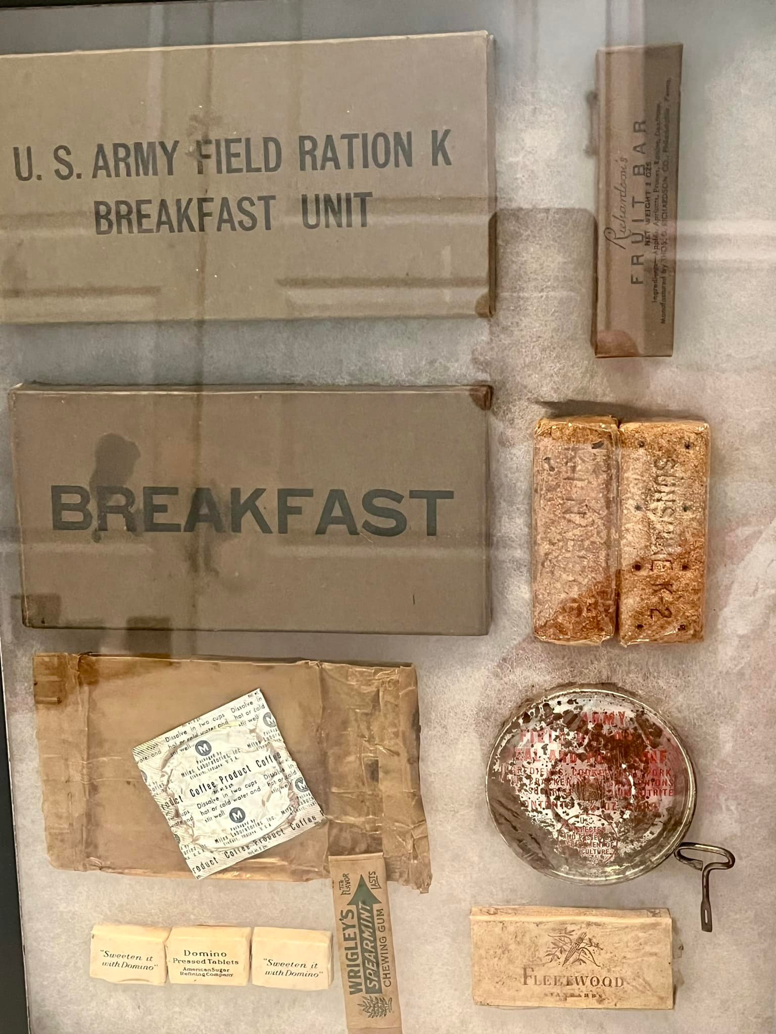 Hero Rations - The Type I late 1942 dated WW2 K Ration