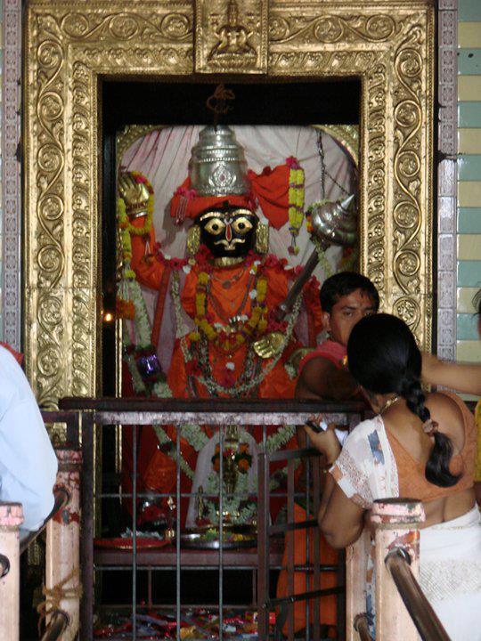 HanumanChalisa - Sri Kantesh Temple in Kadaramandalagi is Lord Hanuman ...
