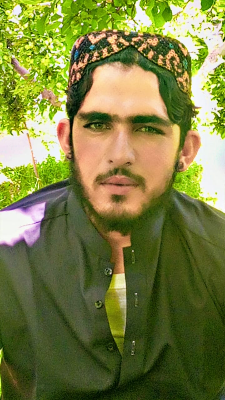 اغاجان ارمانی