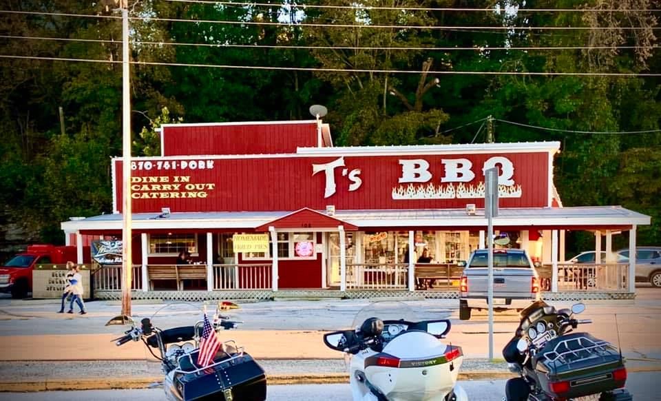 T's BBQ | Harrison AR