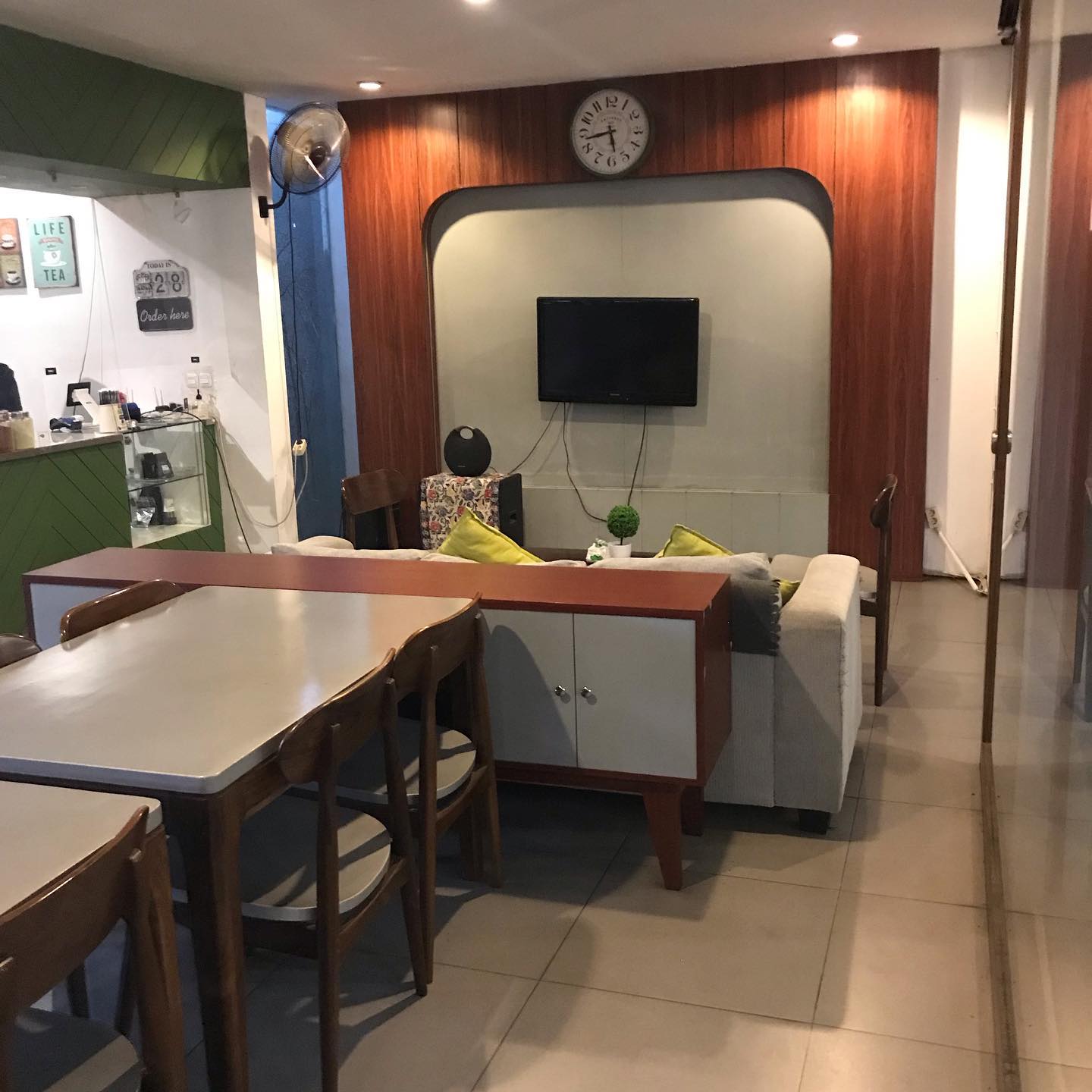Tukangopi - Tukangopi added a new photo — at Koopi Cafe.