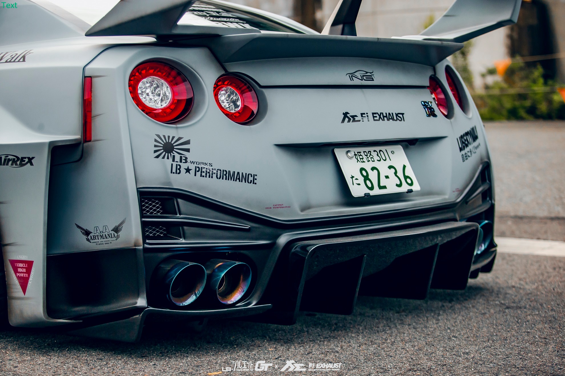 LB-Silhouette WORKS GT Nissan 35GT-RR Zero Fighter Version