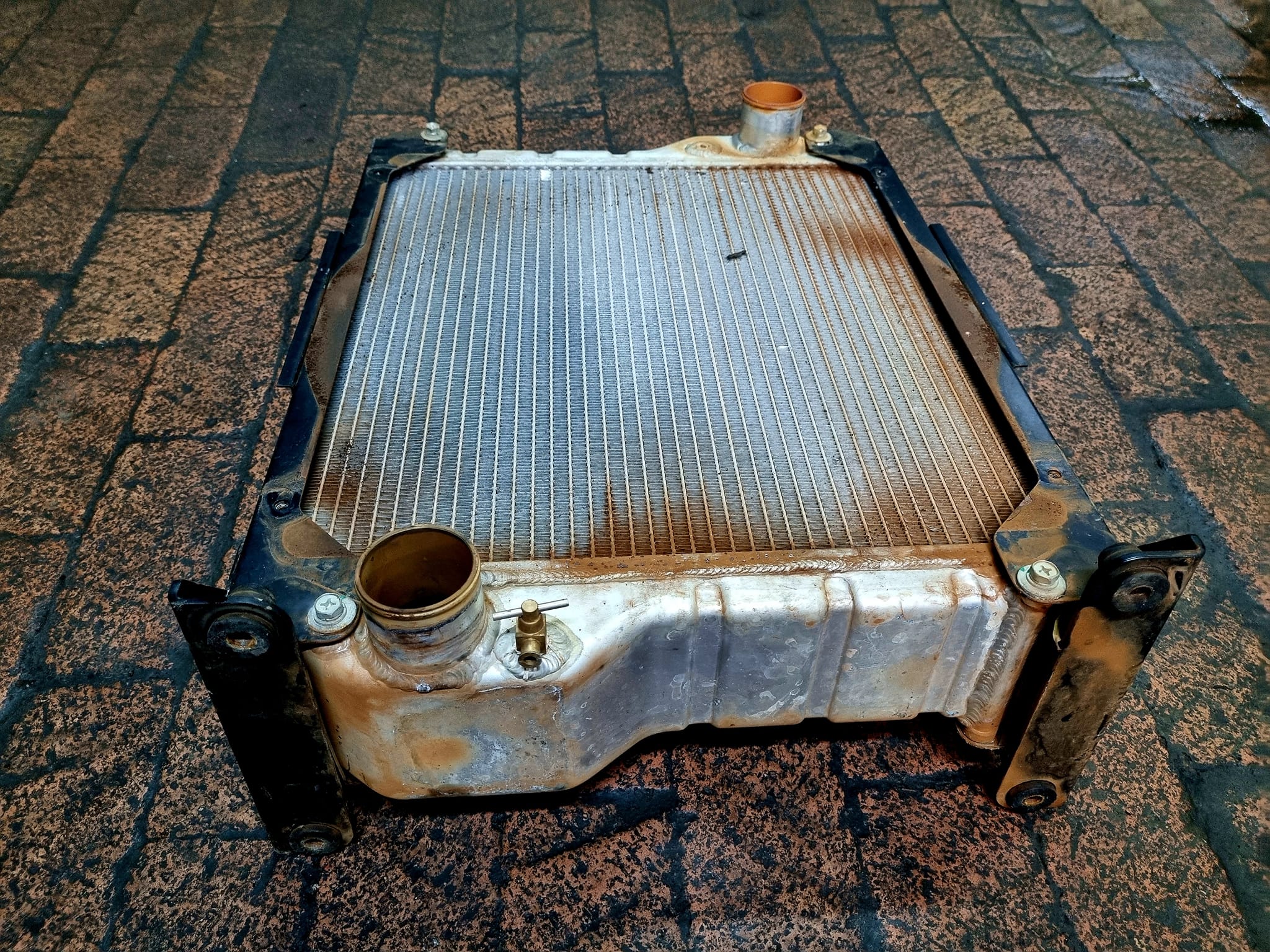 Nelspruit - Radiators are used for cooling internal combustion engines ...