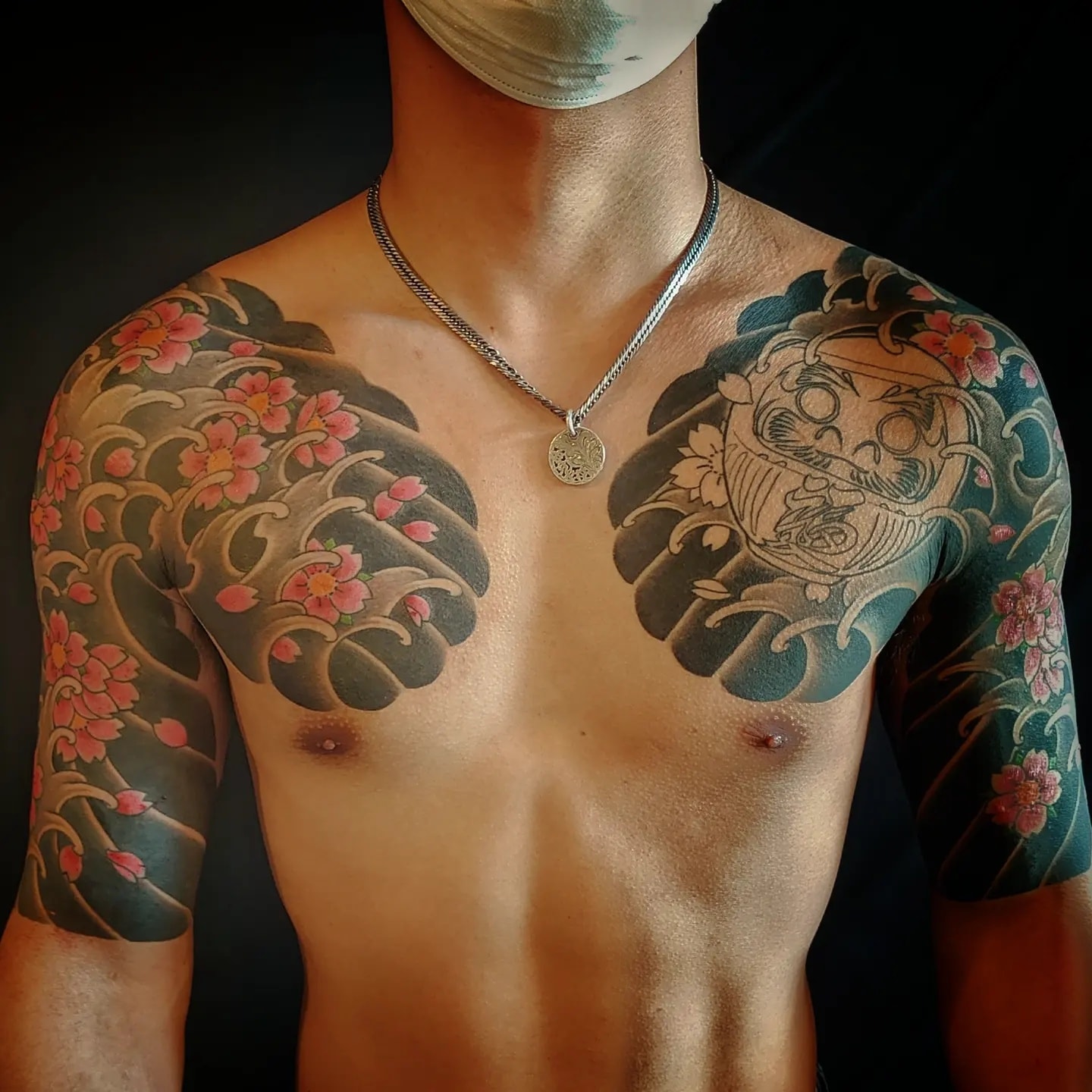 五分袖 #桜散らし #sleevetattoo LINE: @ blackeyes #武蔵梵天 #彫浅