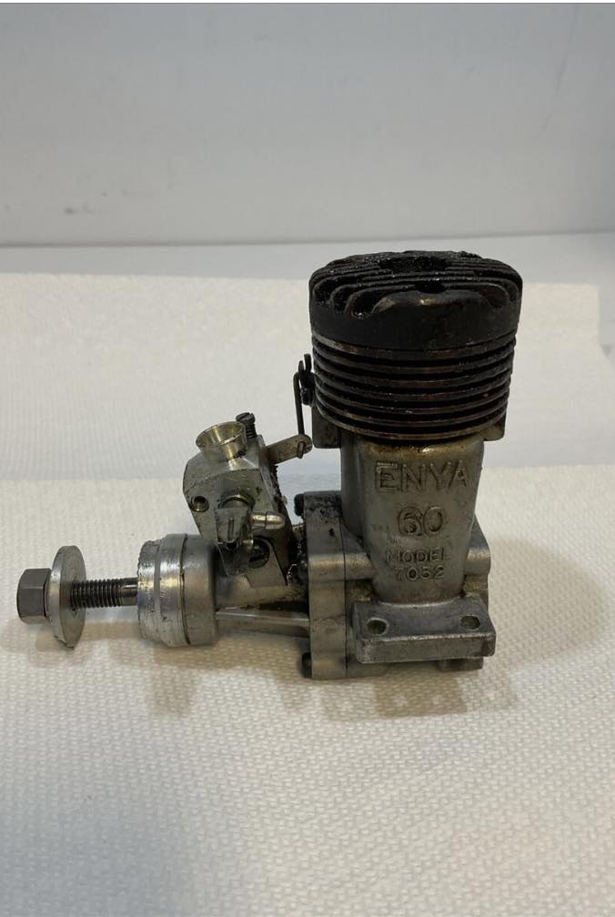 What is the nut size for Enya 60-III model 7033 engine?