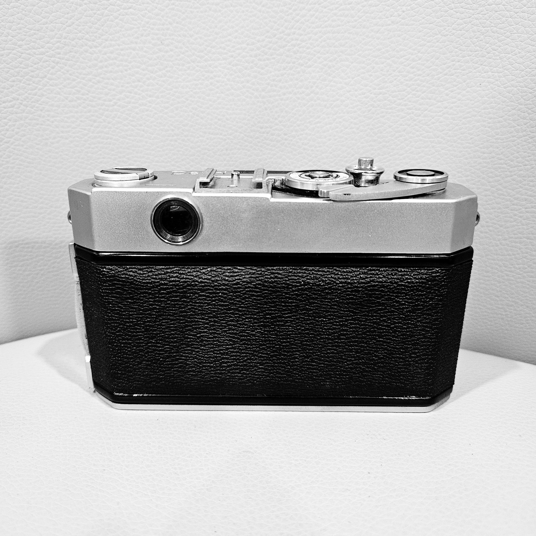 Petri 1.8 color corrected camera