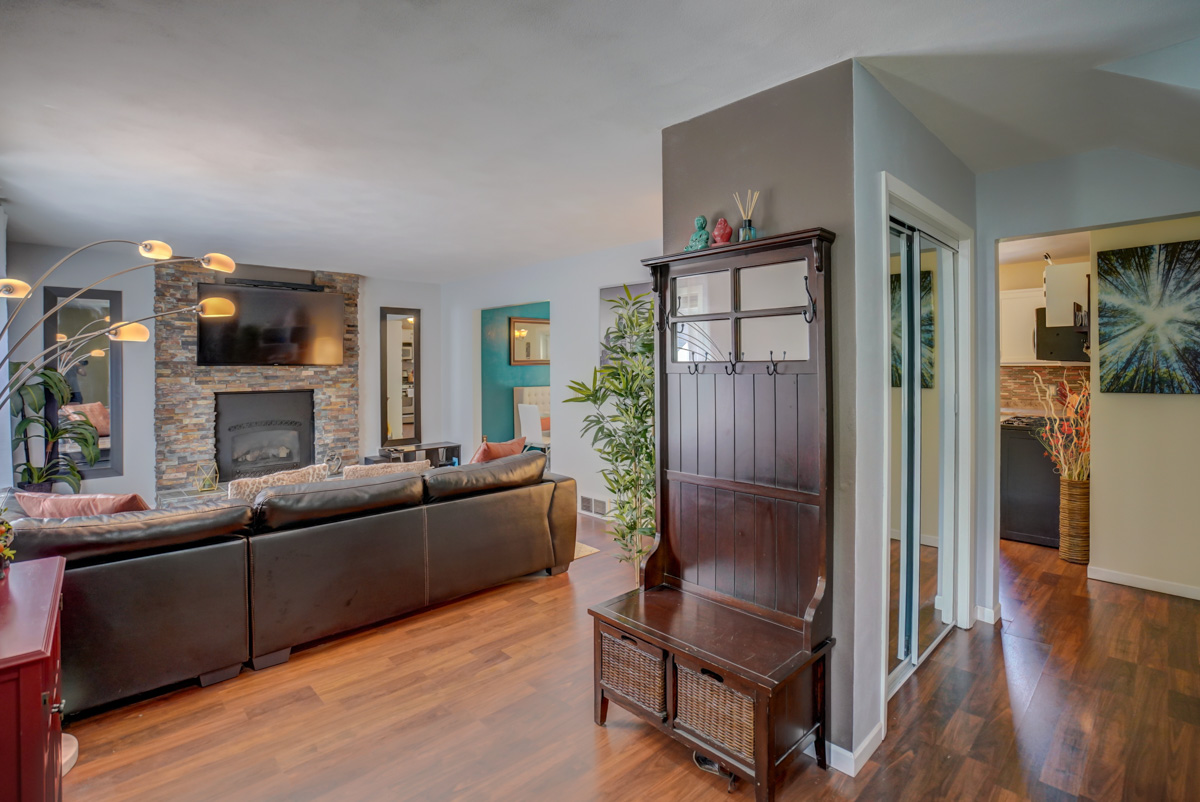 Top - 5625 Crestwood Court - available in August! Rent this upgraded ...