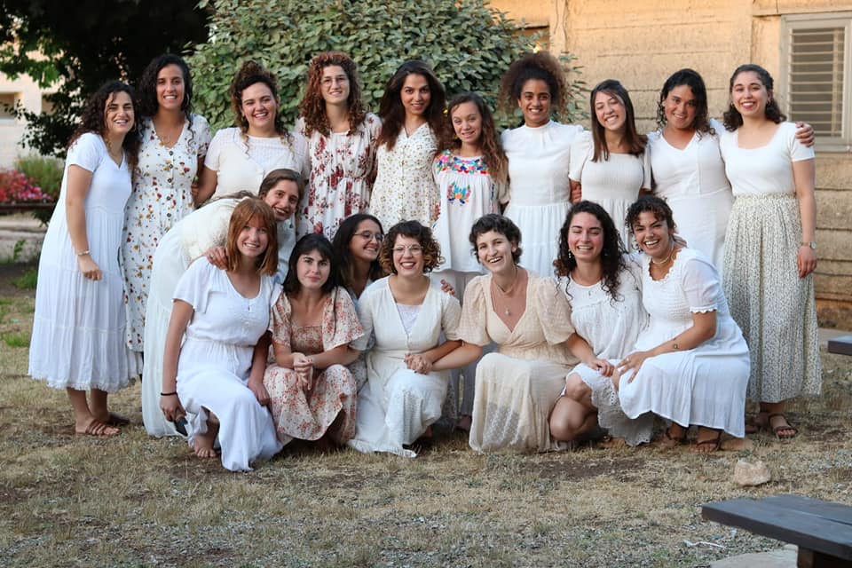 מדרשת שובה - ‎מדרשת שובה‎ added a new photo — with ‎רחל בנדט‎.