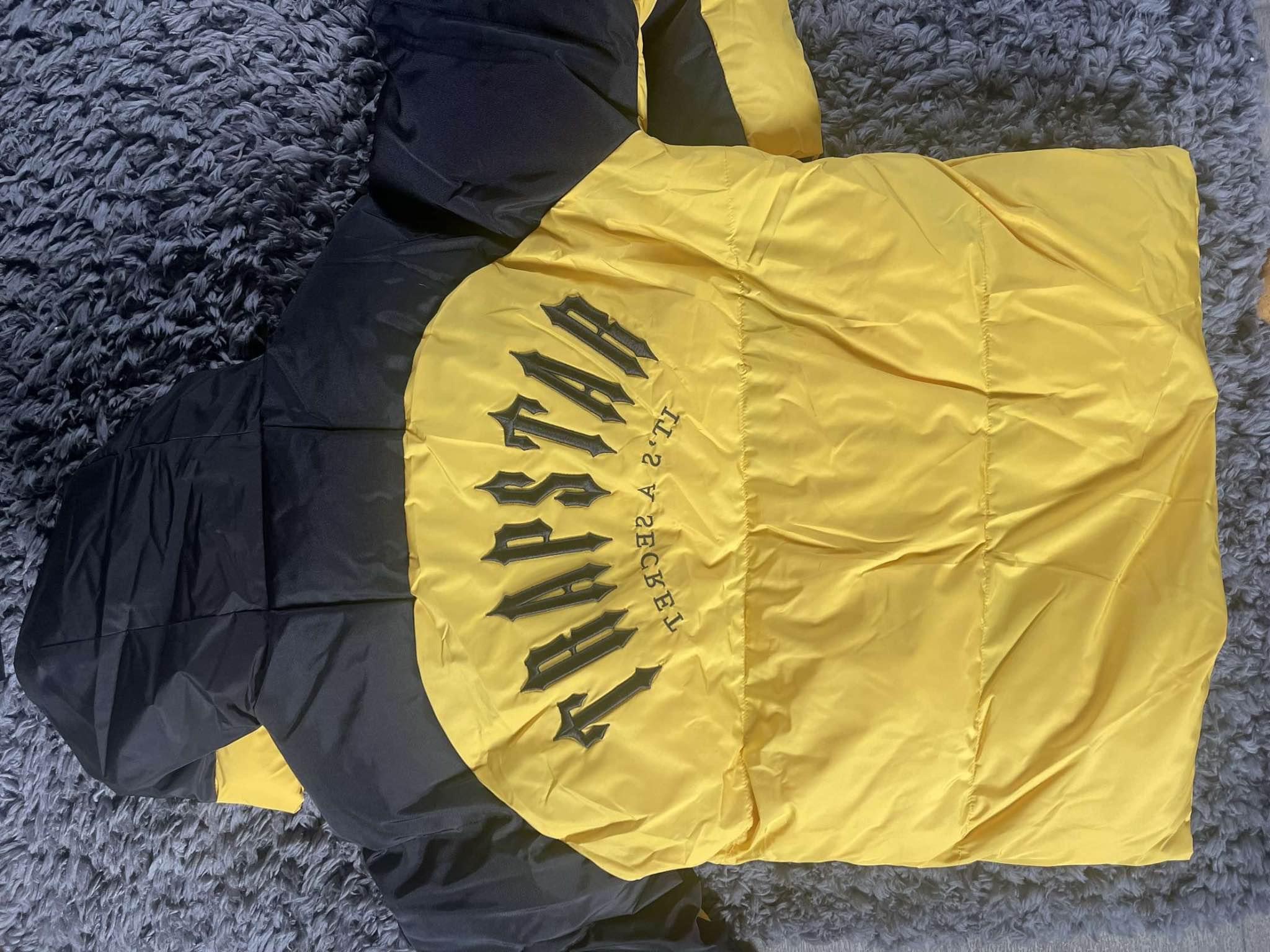 Trapstar irongate arch puffer men