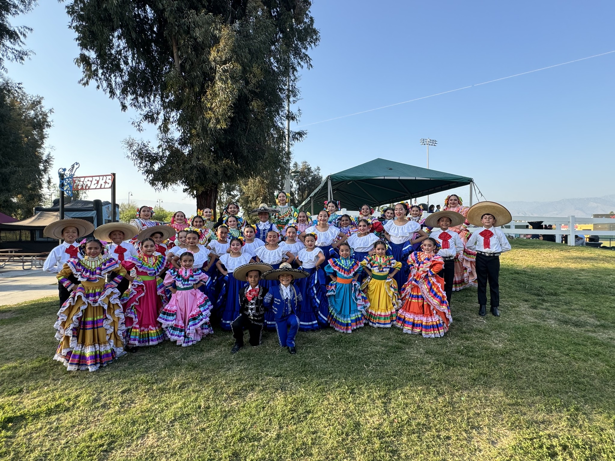 Ballet Folklorico Mi... - Ballet Folklorico Mi Alegria