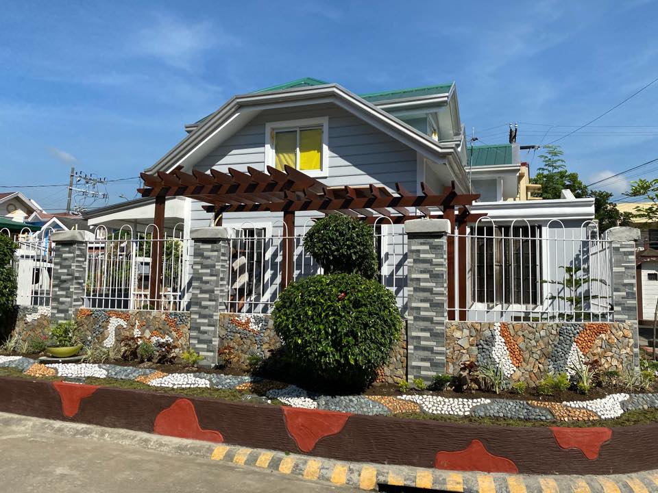 Wowo Pops Integrated Farm | Imus