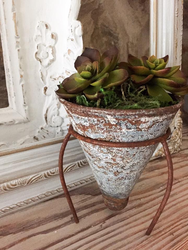 Essa Home Decor