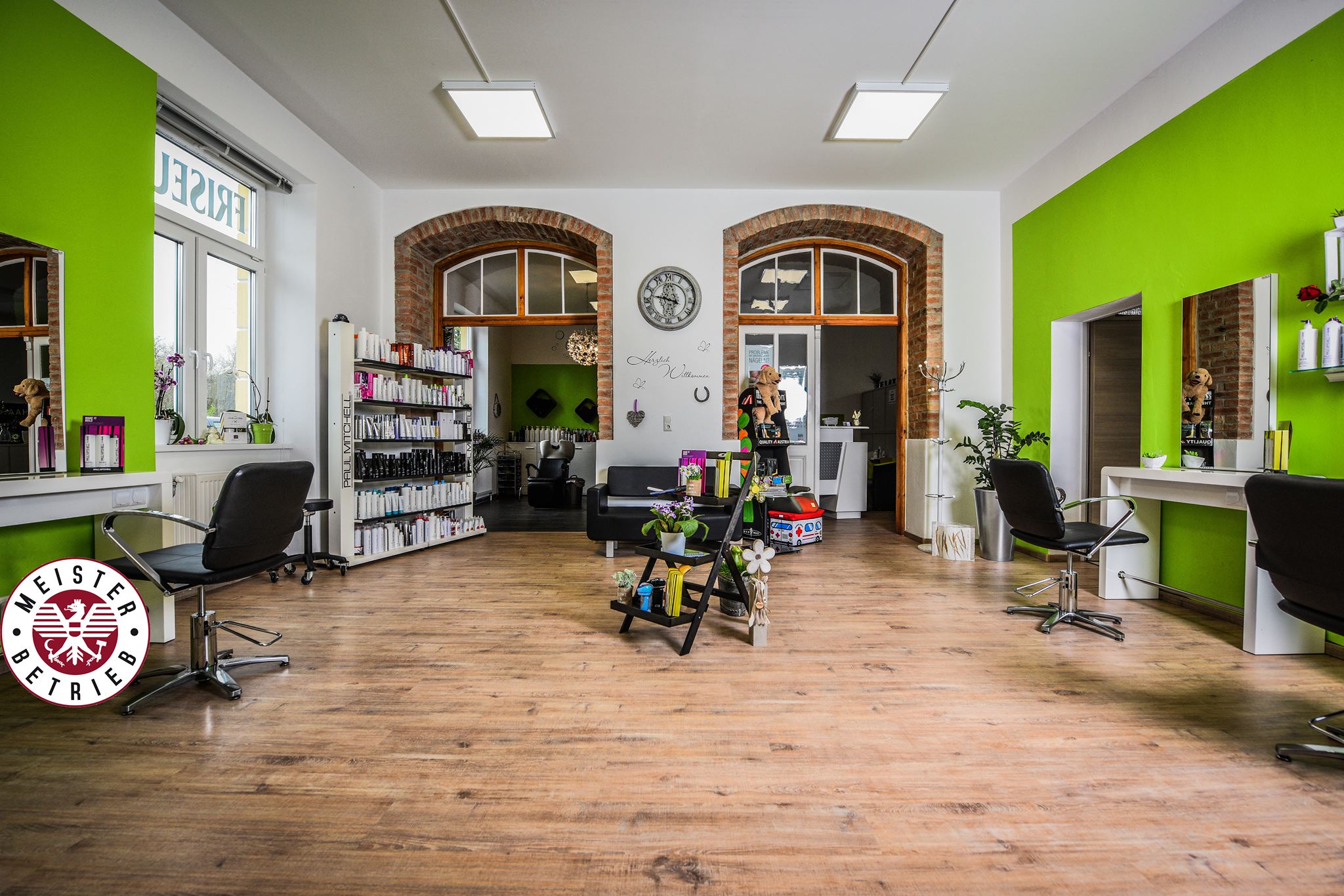 friseursalon-friseurzubeh-r-gerlinde-kammern