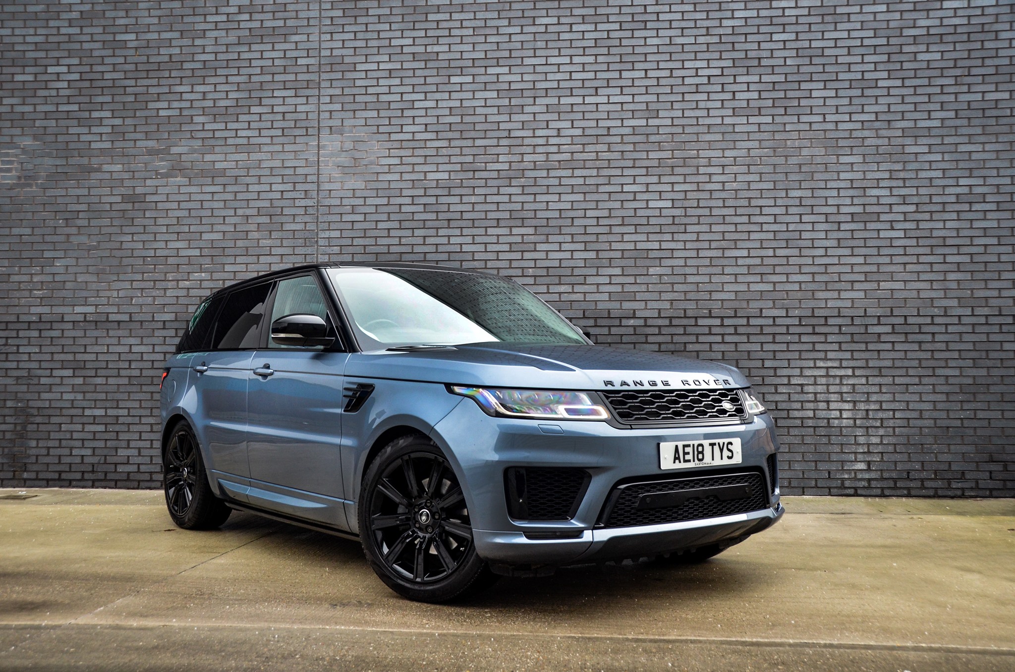 Saxton 4x4 - This stunning Range Rover Sport HSE Dynamic...