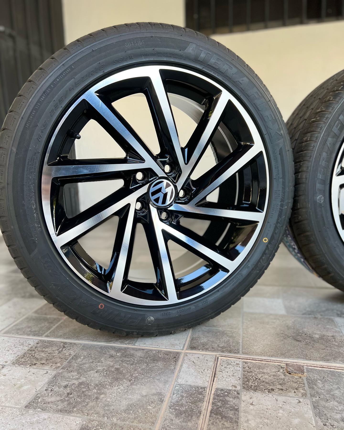 🔺 RINES VOLKSWAGEN 🔺 ️18 Pulgadas... - SG Rines Y Llantas | Facebook