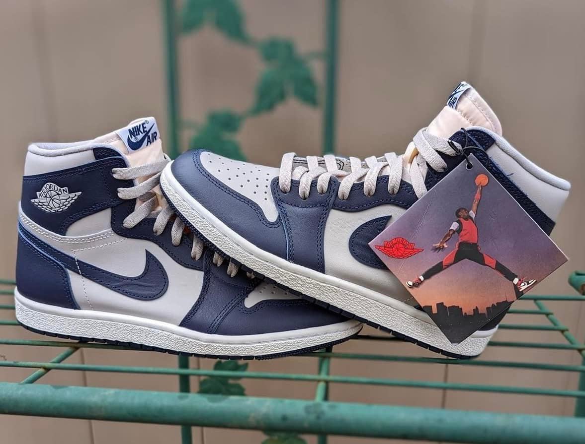 NIKE AIR JORDAN 1 HIGH 85 SHADOW AND REVERSE SHADOW MODEL KIT Pre