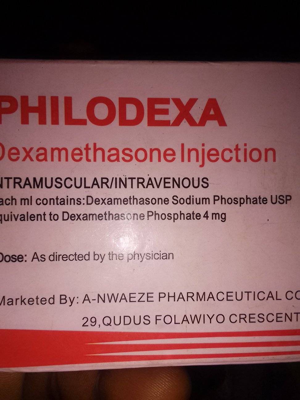 Pls can Dexamethasone inj be mixed with BCo inj or B12 inj in same syringes ????