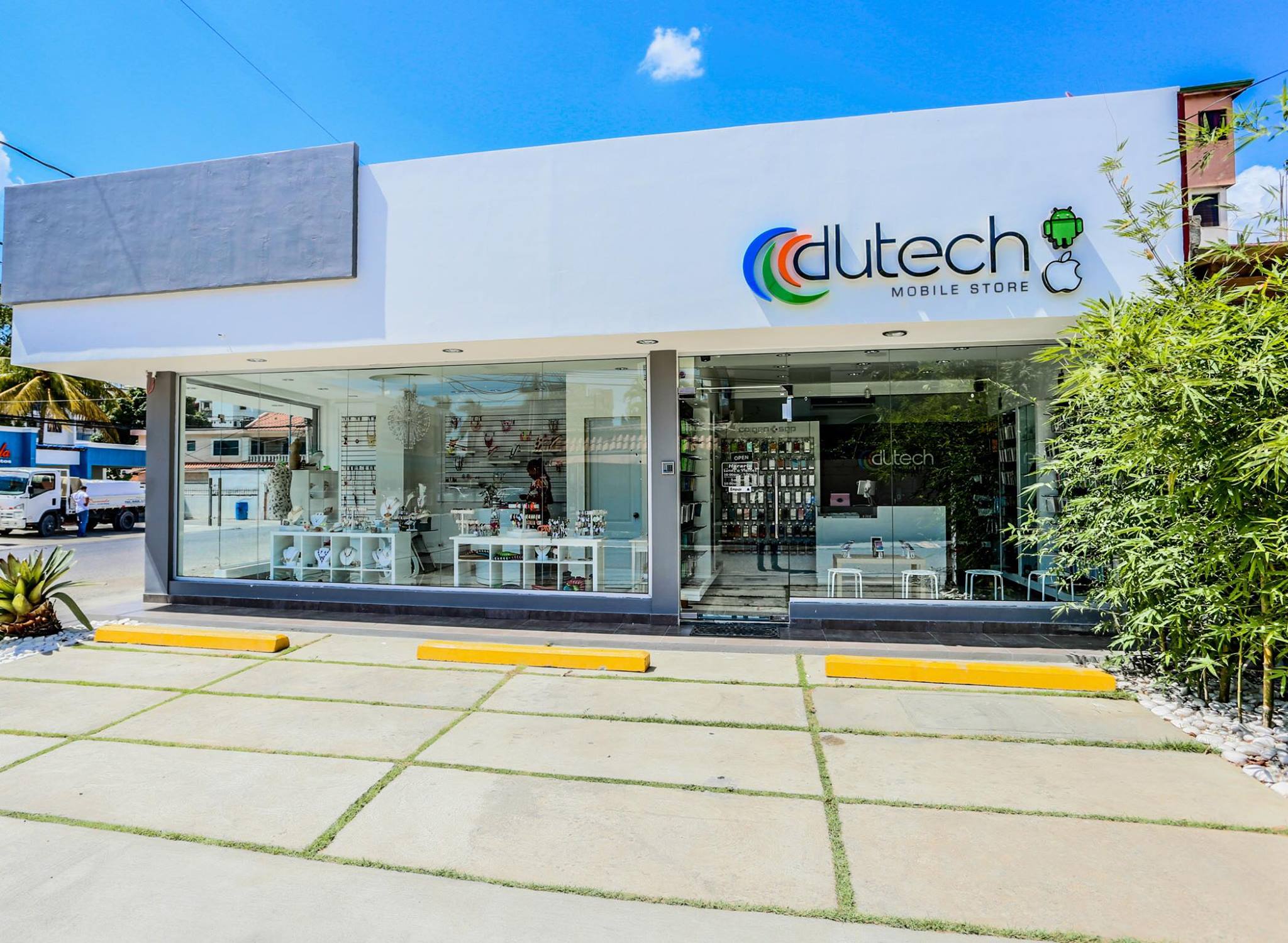 Dutech Mobile Store | Santiago