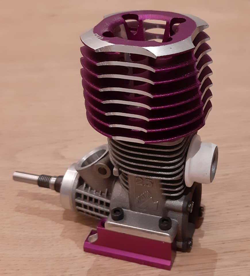For sale. Serpent mega sx15 engine in new condition Including