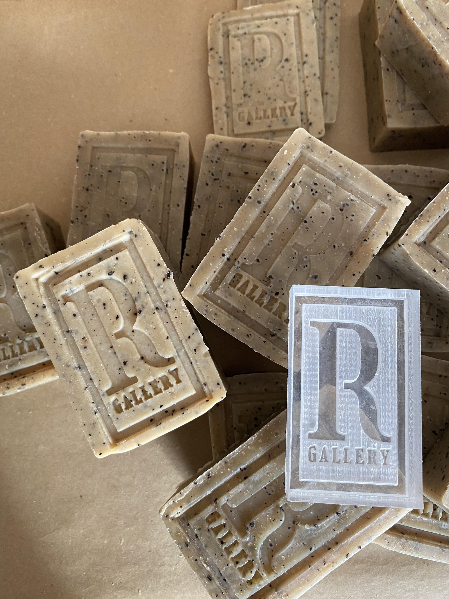 R Gallery Soap