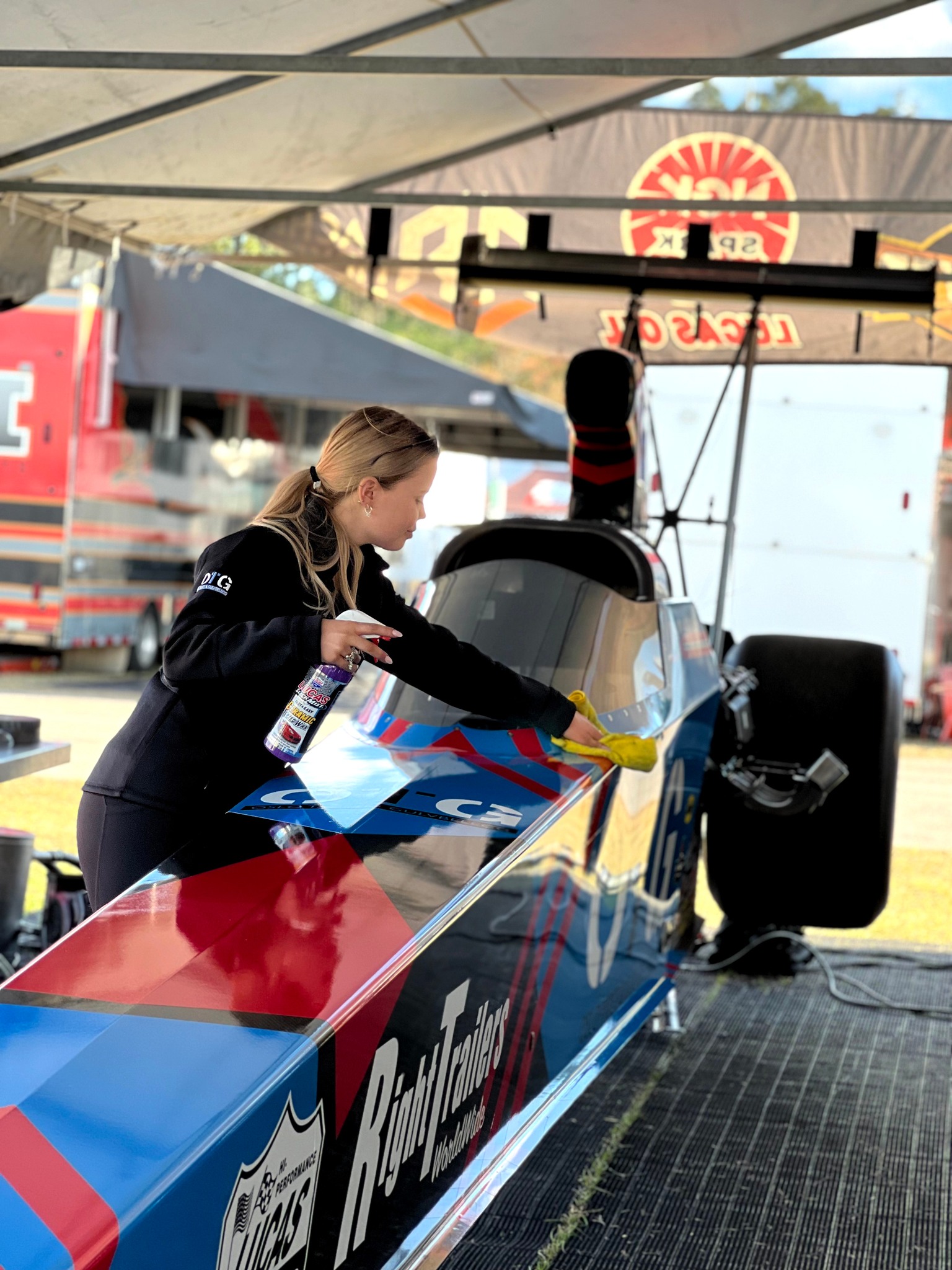 The team is getting the motors... - Randy Meyer Racing | Facebook