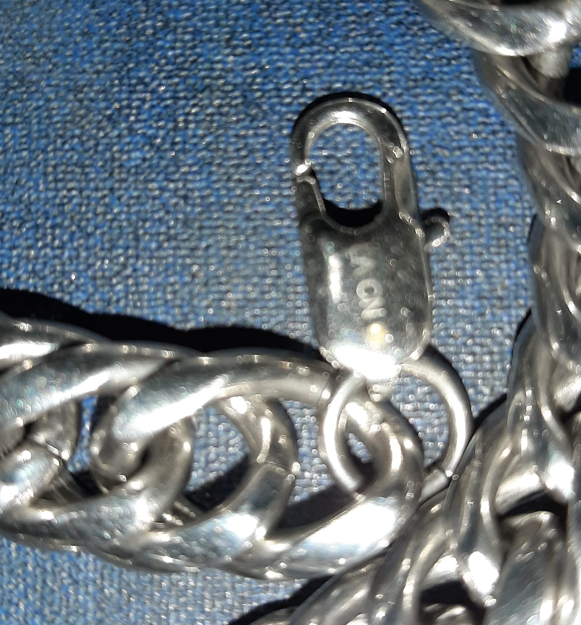 What is this silver bracelet with 925 marking?
