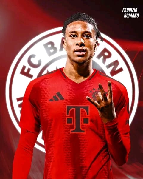 Why did Michael Olise choose jersey number 17 over 11 at Bayern