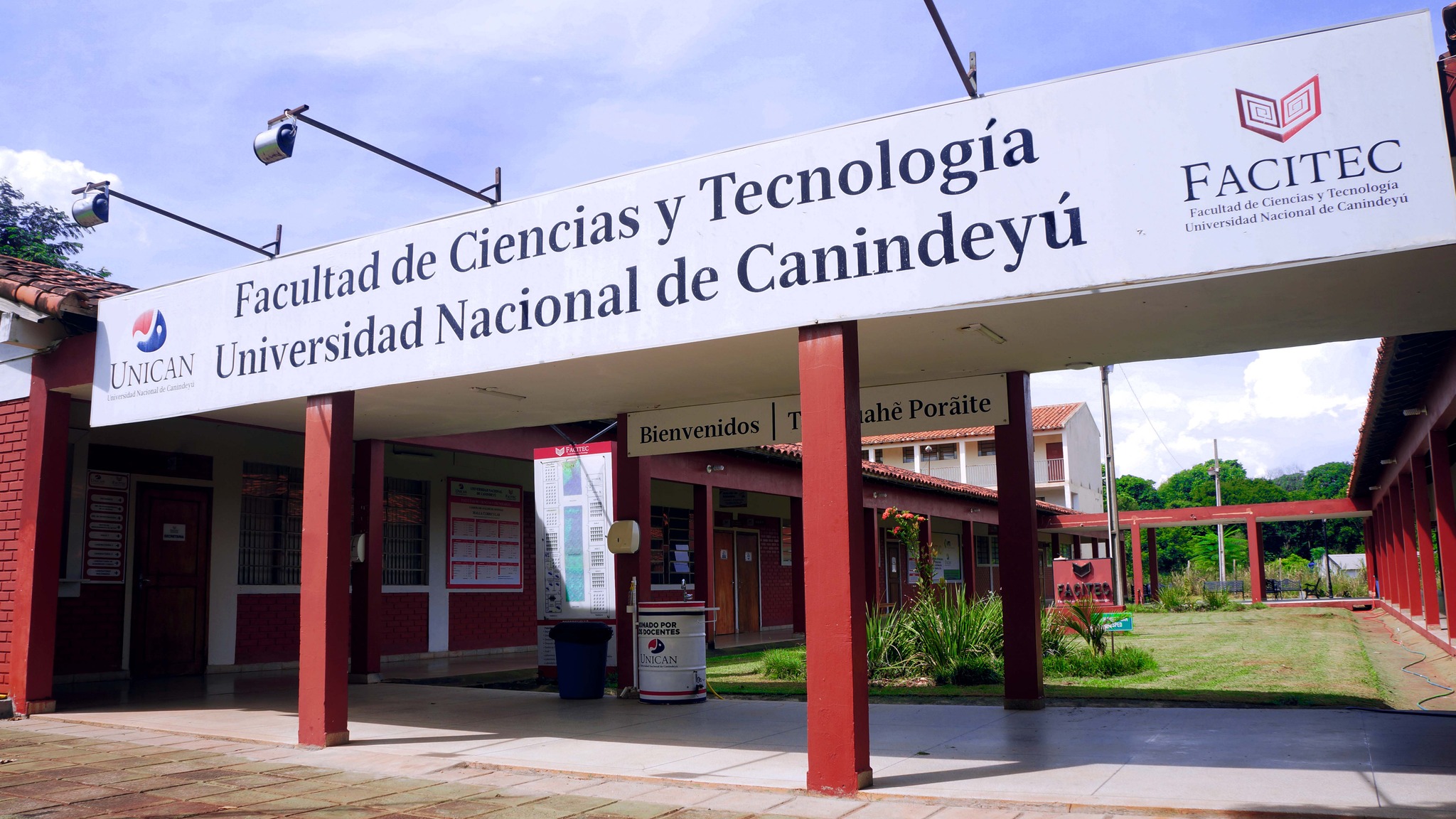 UPE Sede Asunción - Qué momento! 🤩 Egresados de la carrera de Medicina ...