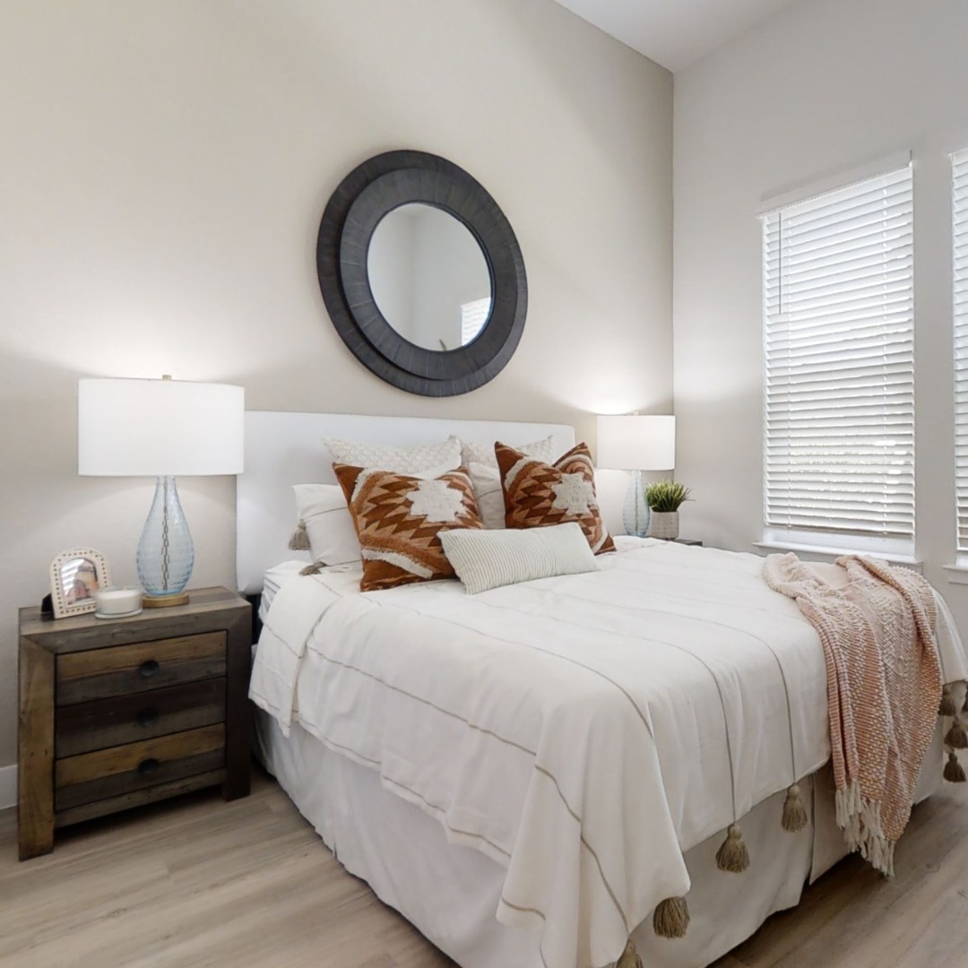Grande Oaks Apartments | Tampa FL