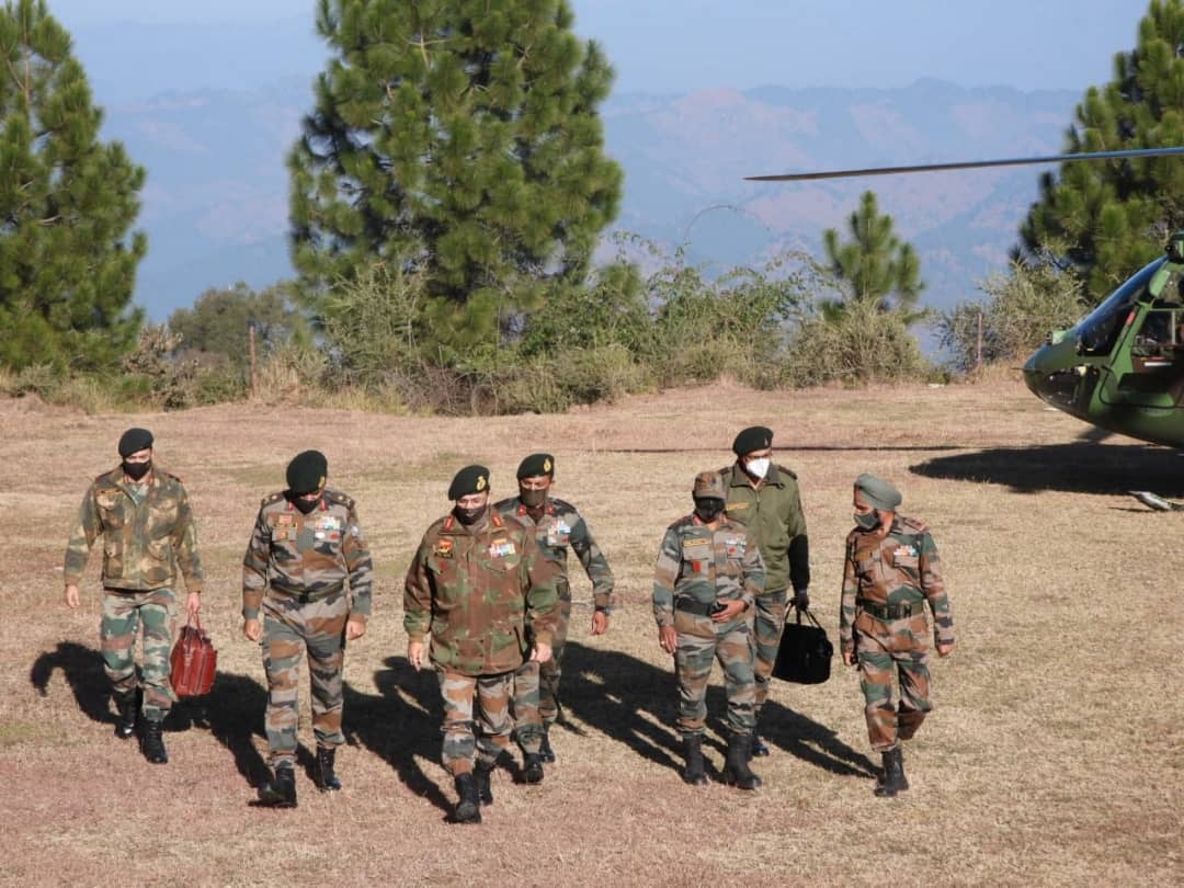 Lt Gen Y K Joshi, Army Cdr NC... - Jammu Kashmir News Network