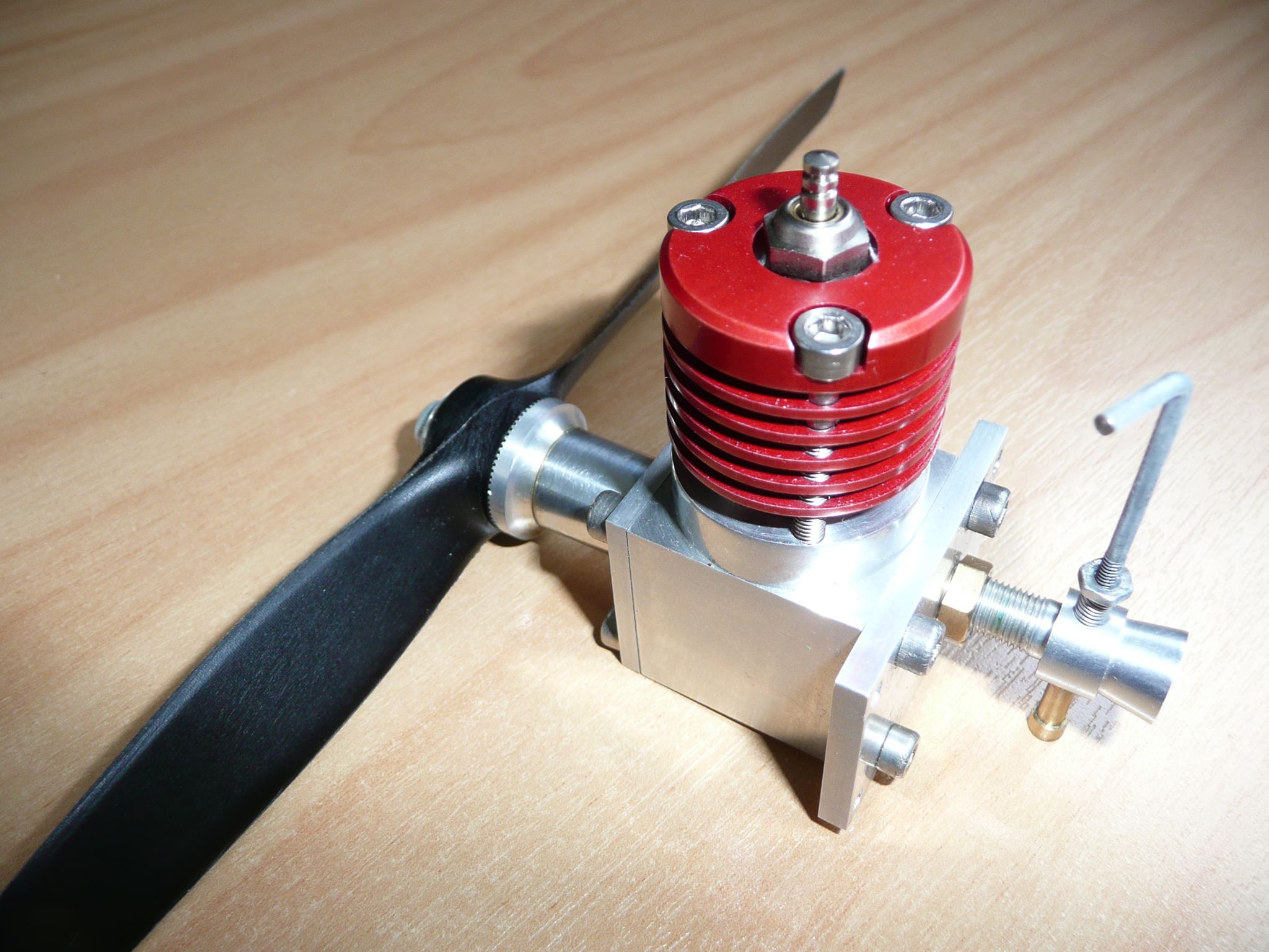 Lapping the piston. The wrist pin is 4mm wooden dowel. The idea is to ...