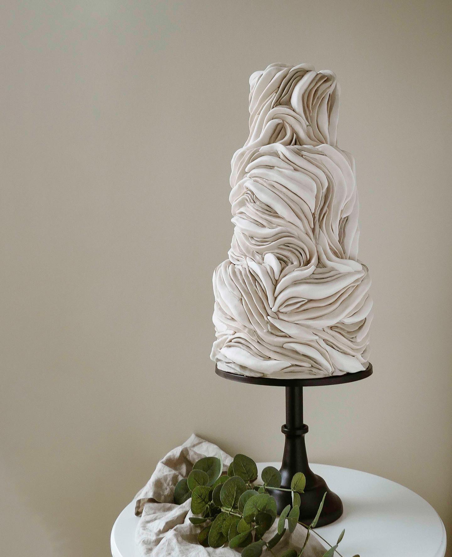 Ripples, ruffles, ridges… Another... - Wren Cake Design