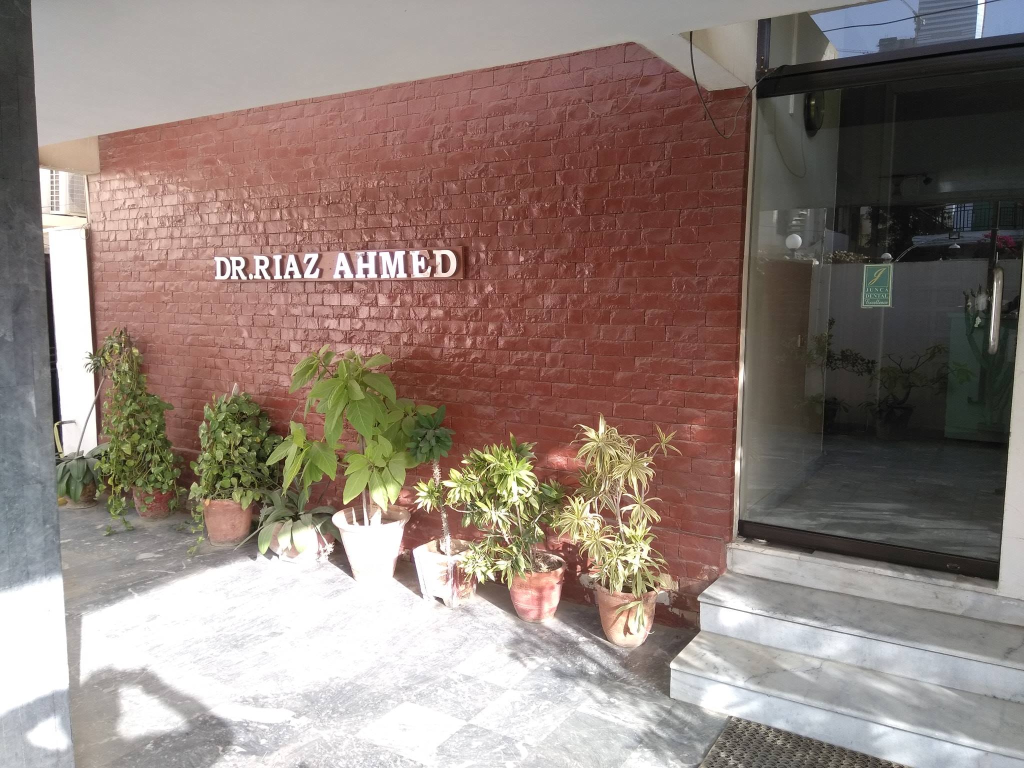 Dr Riaz Ahmed/ Junca' Dental Clinic Clifton Karachi,since 2001 | Karachi