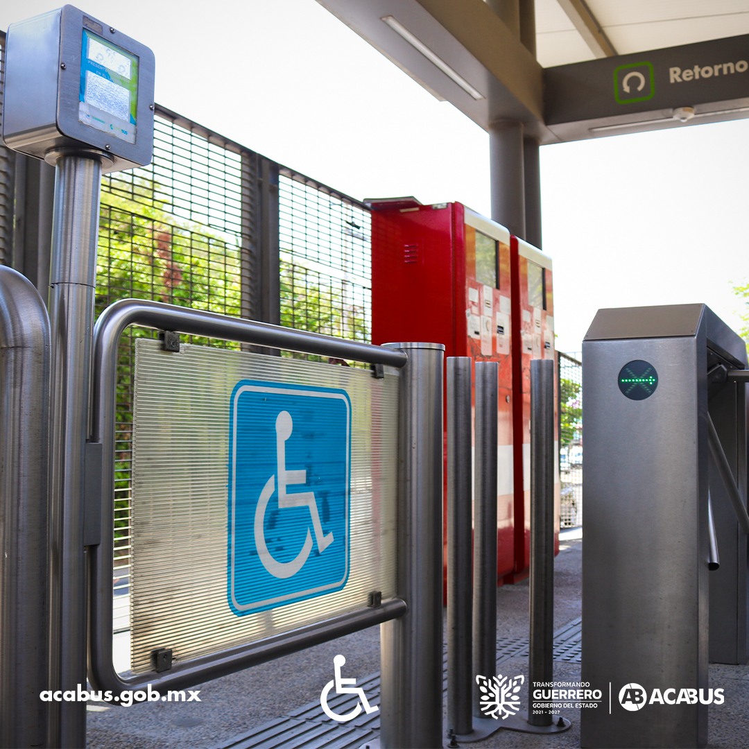 Acabús - En cada estación del Sistema #Acabús contamos con...