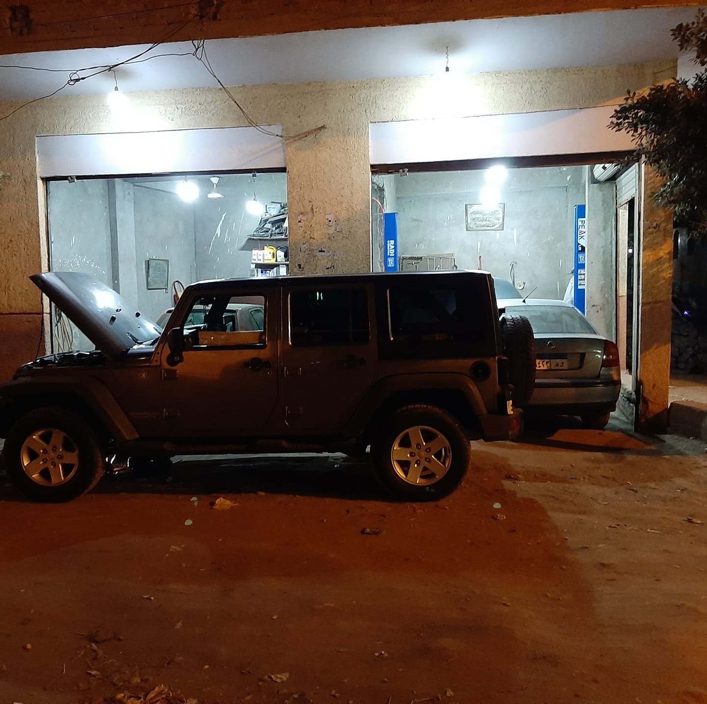 Hamza Auto - Hamza Auto added a new photo.