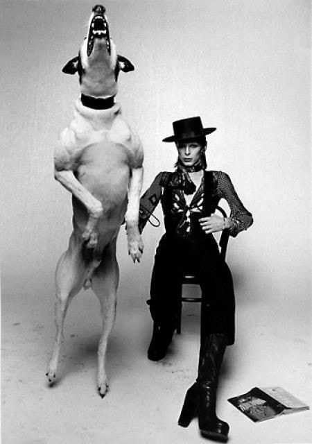 David Bowie promotional photo for Diamond Dogs, 1974. Photo by