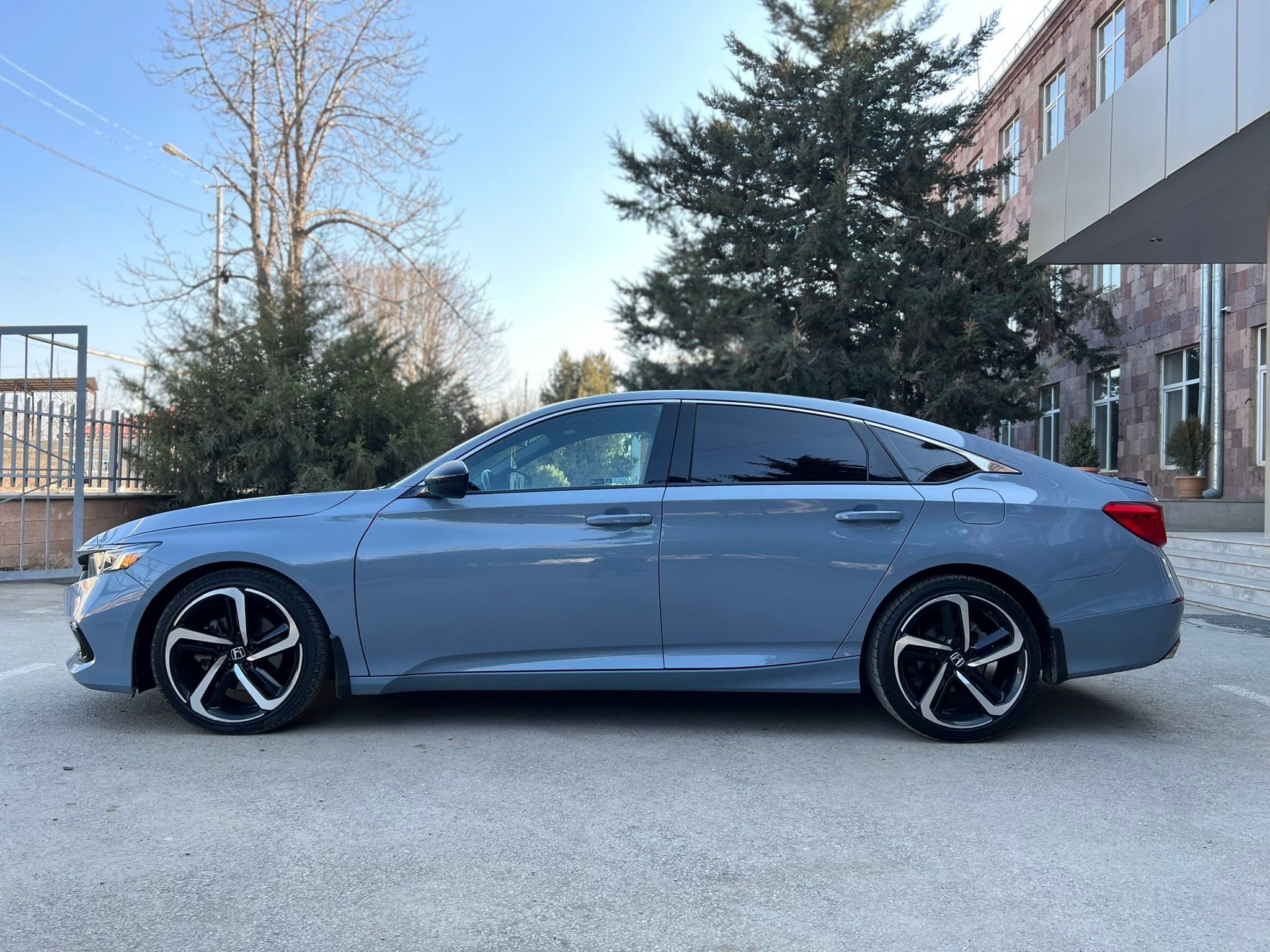 Honda Accord sport 2022-21 vazqy 65.000km. fiz andz. poxanakum