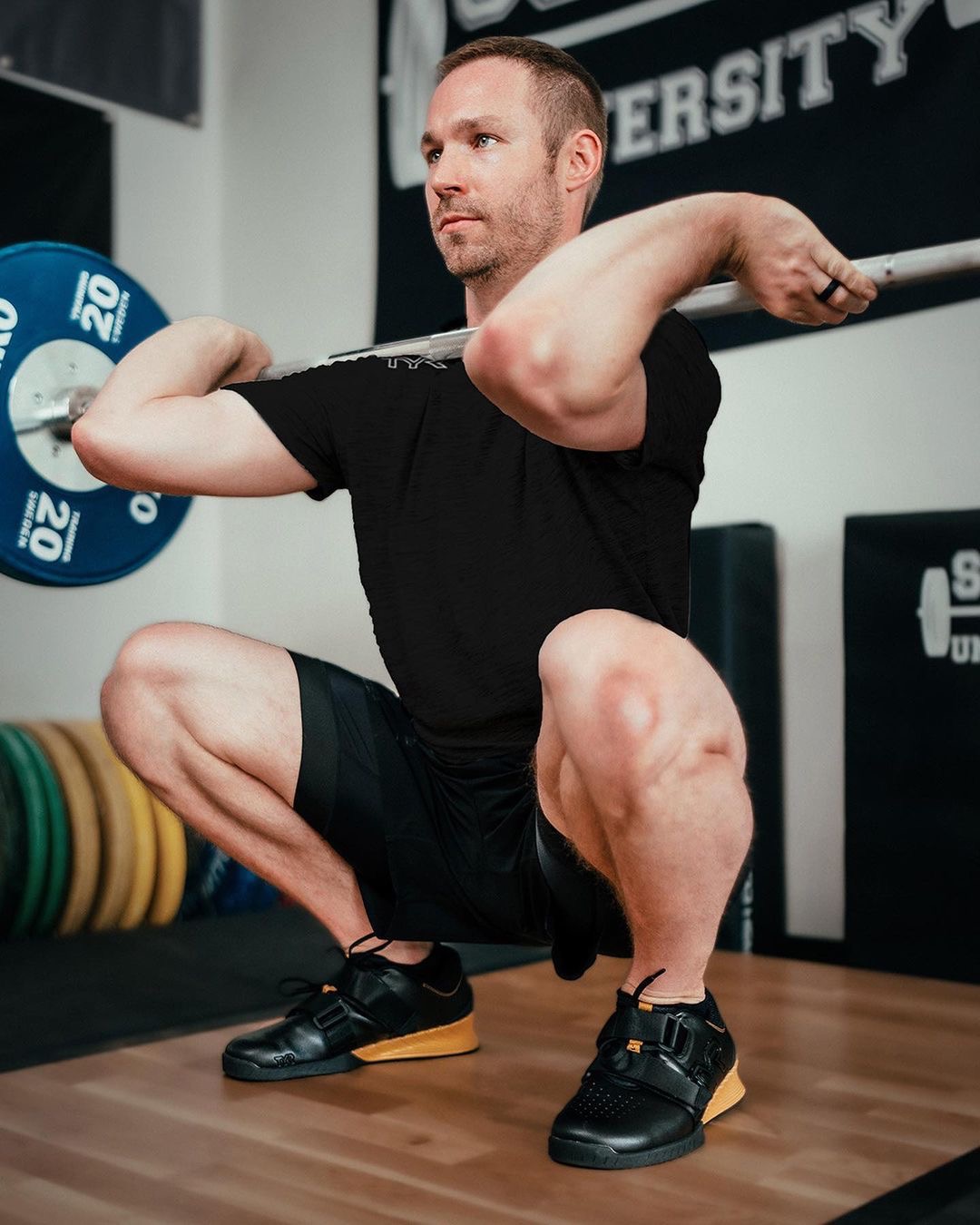 Need a shoe BUILT for the gym with a wide toe box? @tyrsport and I