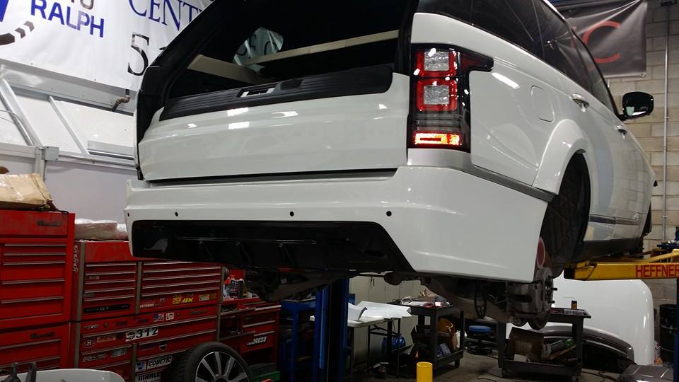 CSN Auto Ralph - Onyx wide body kit install has begun this...