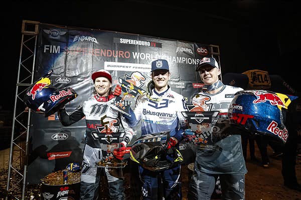 ⏱️ Triumph's Jonny Walker has set the benchmark in qualification