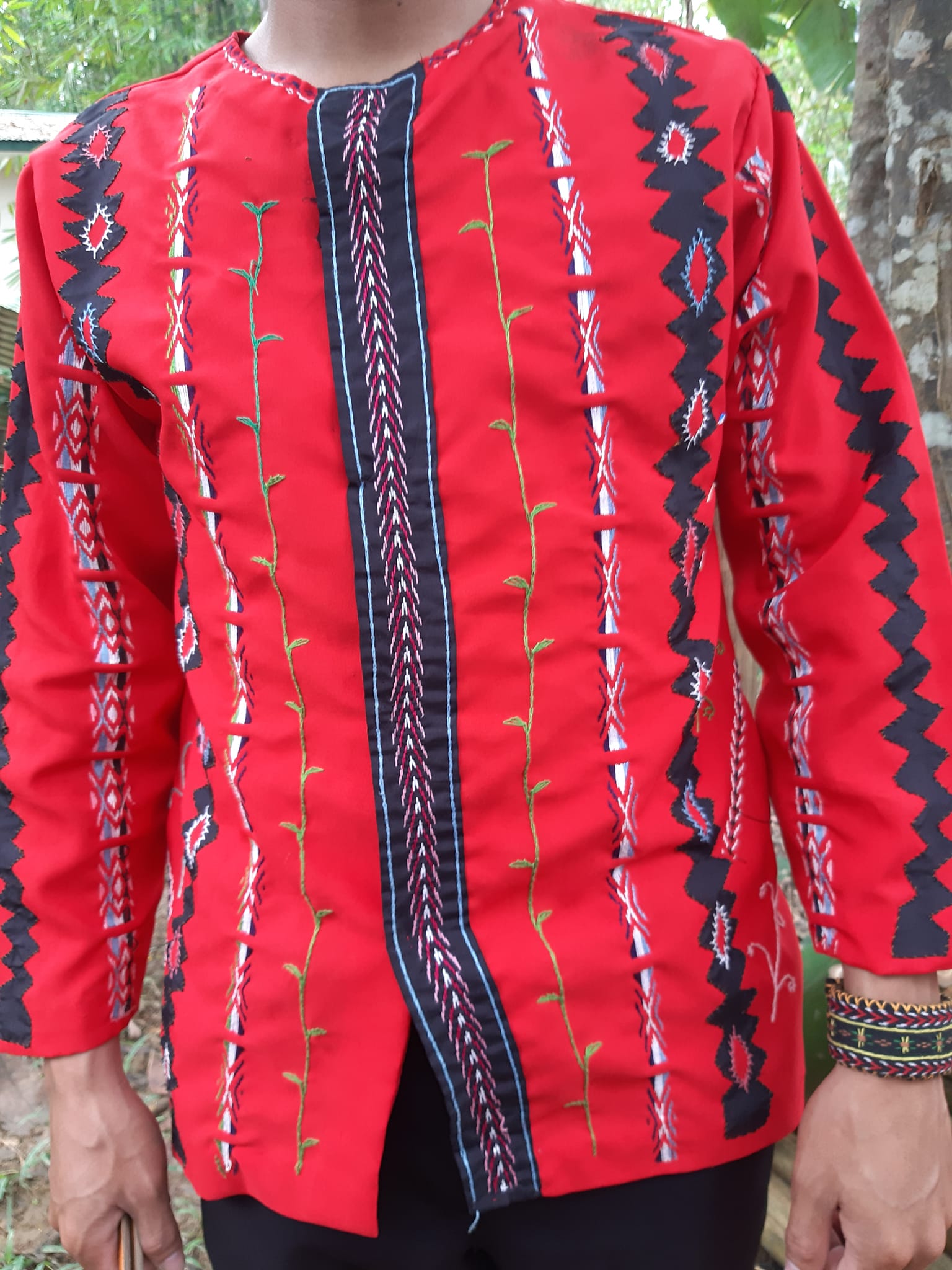 Philippine Heritage Costume and Dress | Traditional Attires, Adornments ...