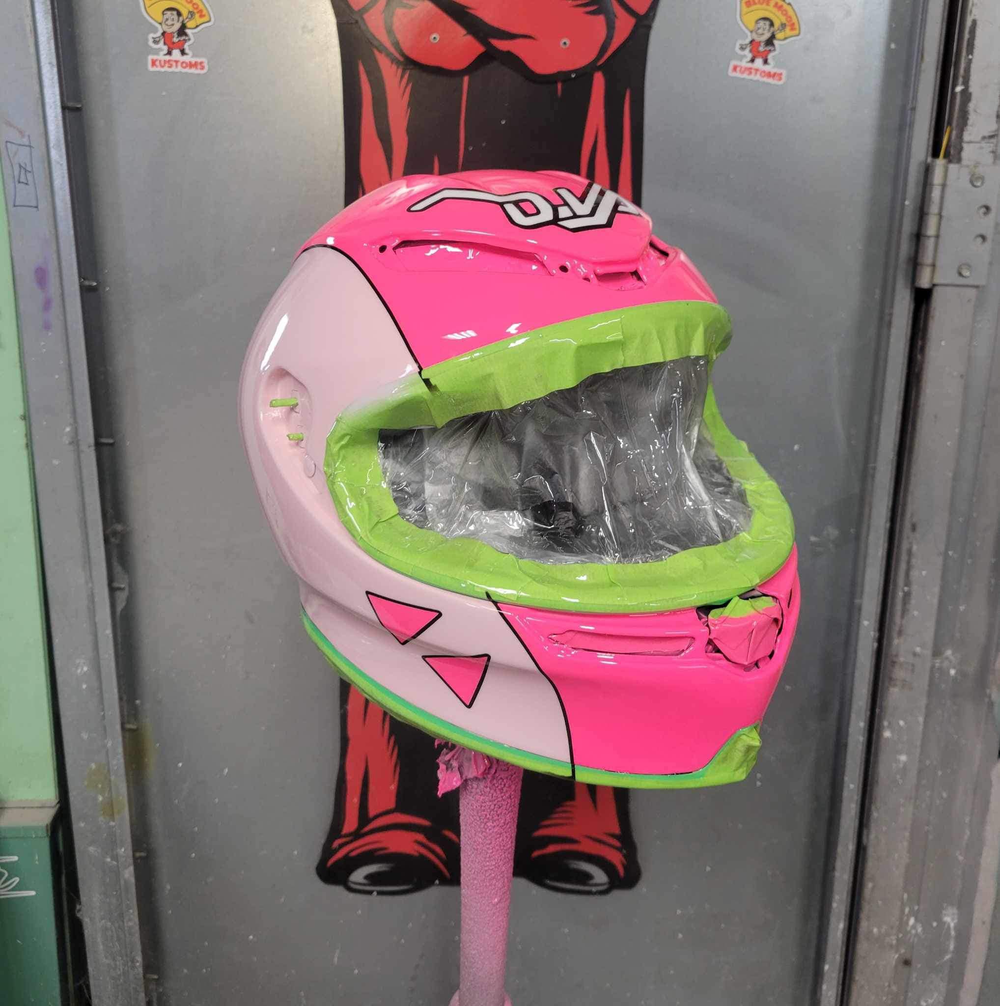 dva motorcycle helmet TAKIZAWA Half provides for Great Energy Diffusion Fiberglass Shell with a High Impact for Superior Energy Diffusion How to correctly measure your head DVA inspired AGV K6S motorcycle