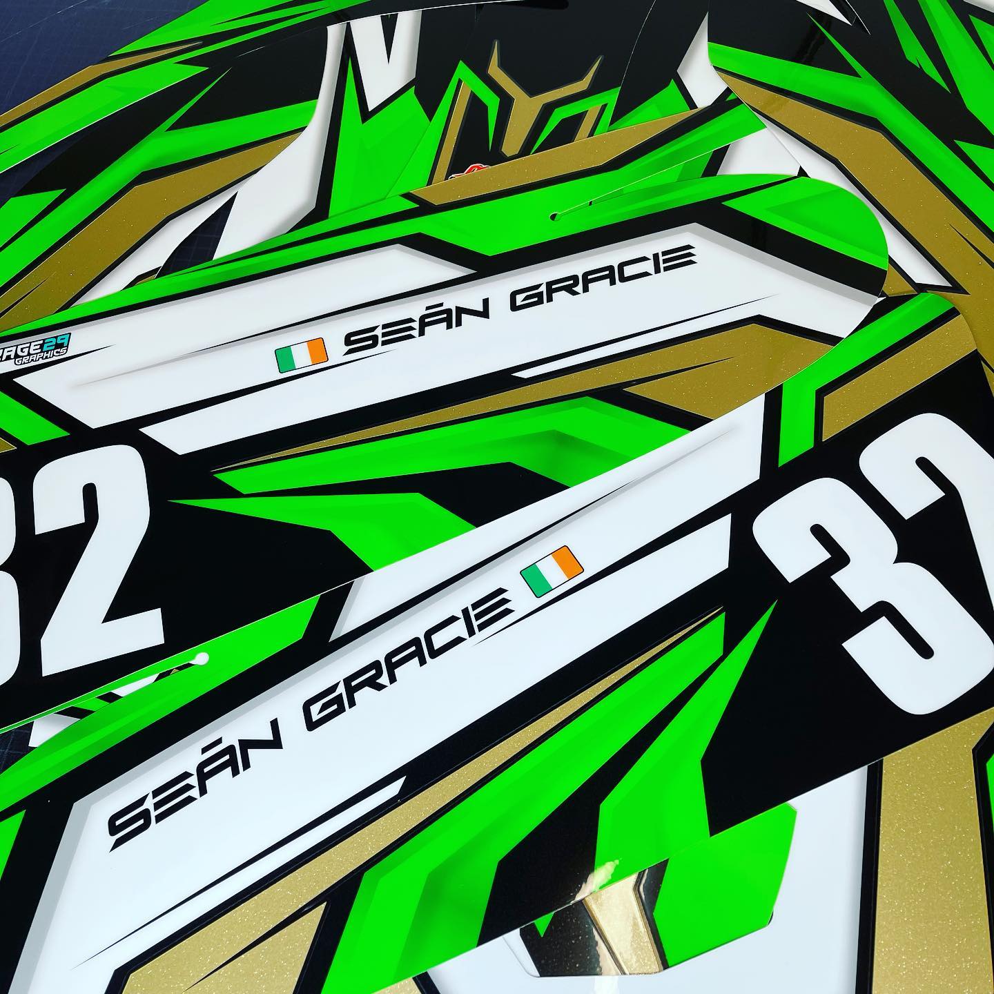 New graphics kit for Sean with... - Garage 29 Graphics