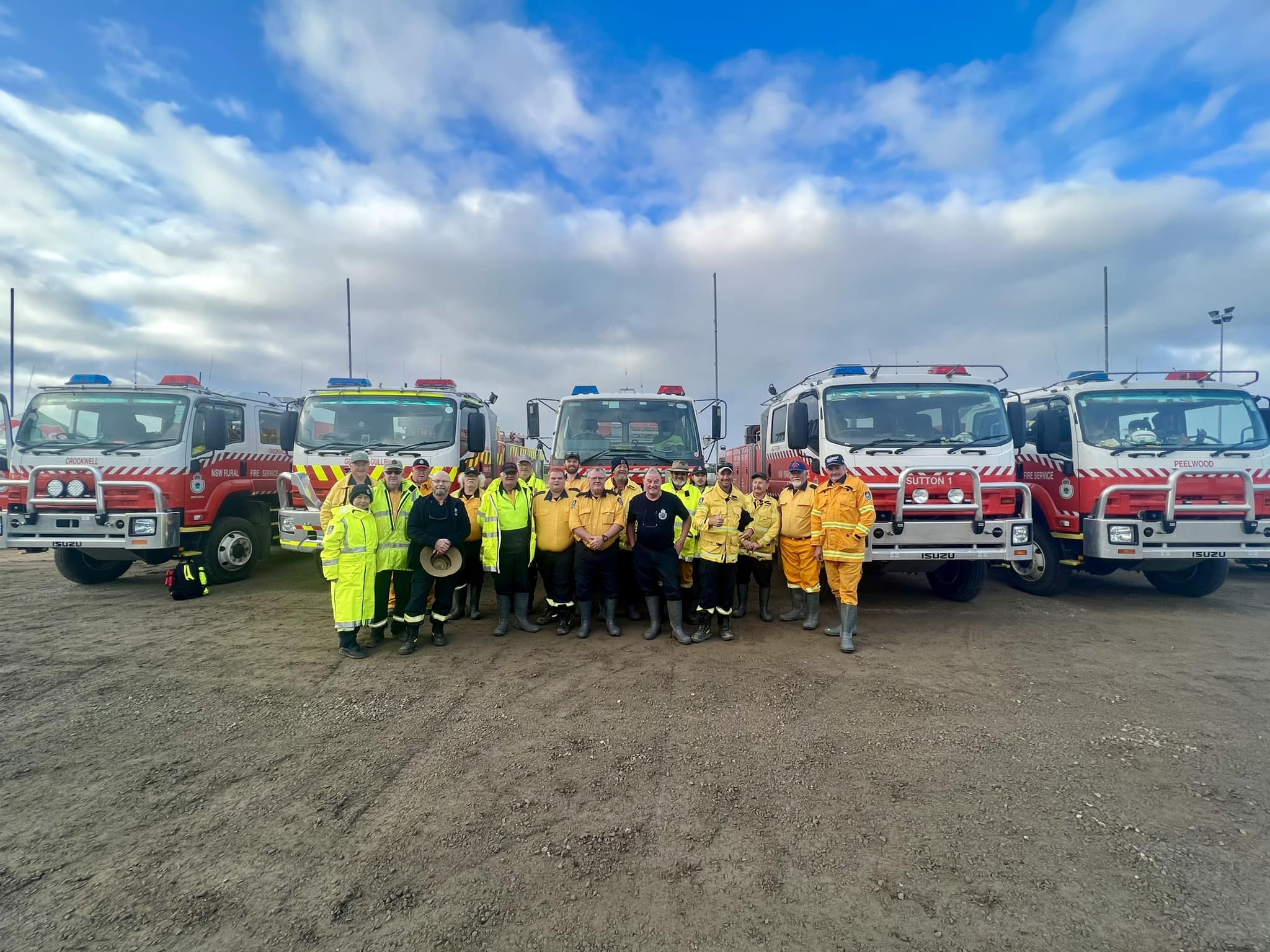 #NSWRFS volunteers from NSW RFS... - NSW Rural Fire Service | Facebook
