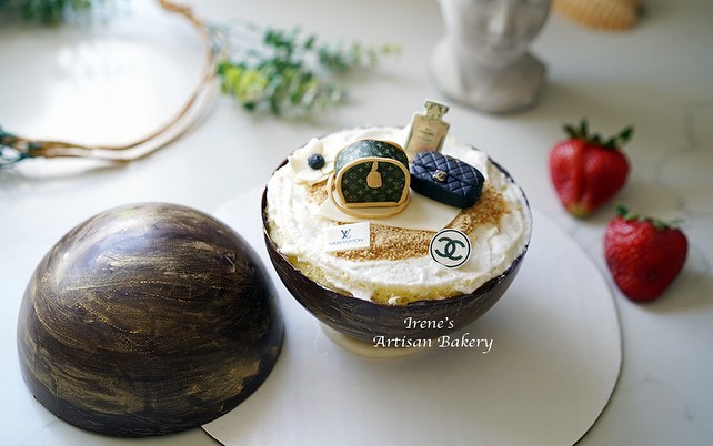 Piñata Cake 敲敲蛋糕，敲出什麼驚喜呢？ #pinatacake... - I Cakes Creative