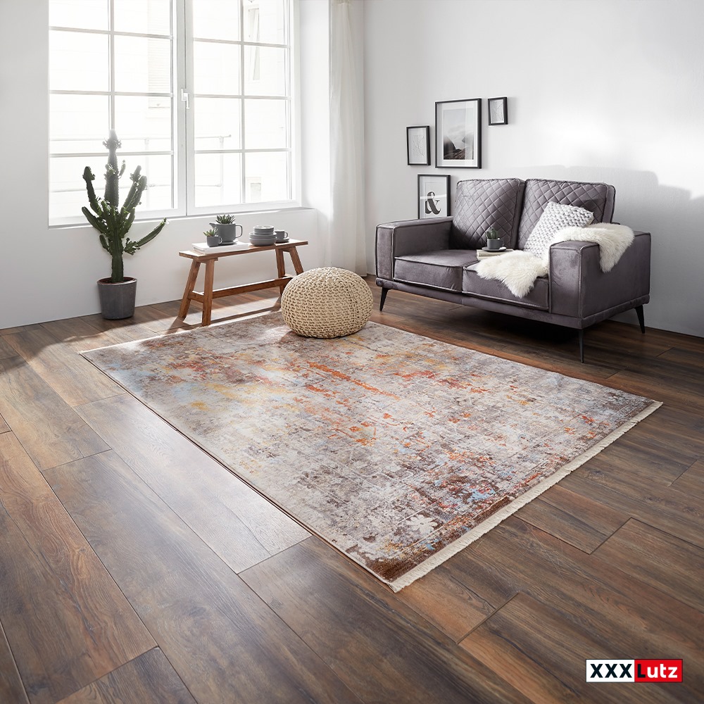 Ein Teppich im Vintage-Look ergänzt unterschiedliche Stile mit dem gewissen Etwas. ✨ Für den Flur, die Leseecke oder das Wohnzimmer: Vintage-Teppiche sehen in jedem Raum toll aus! ☺️ https://bit.ly/X