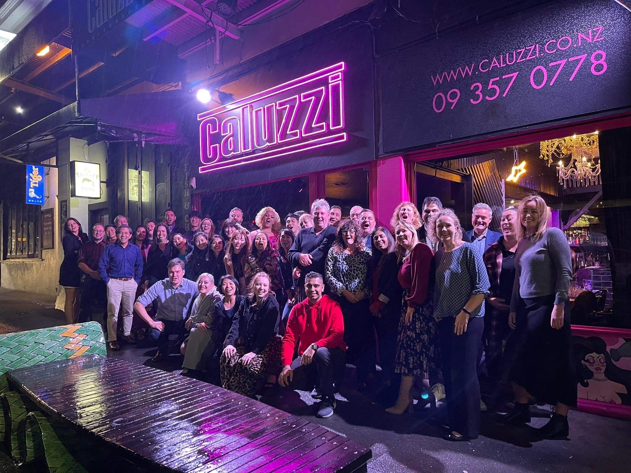 Caluzzi Cabaret - Home
