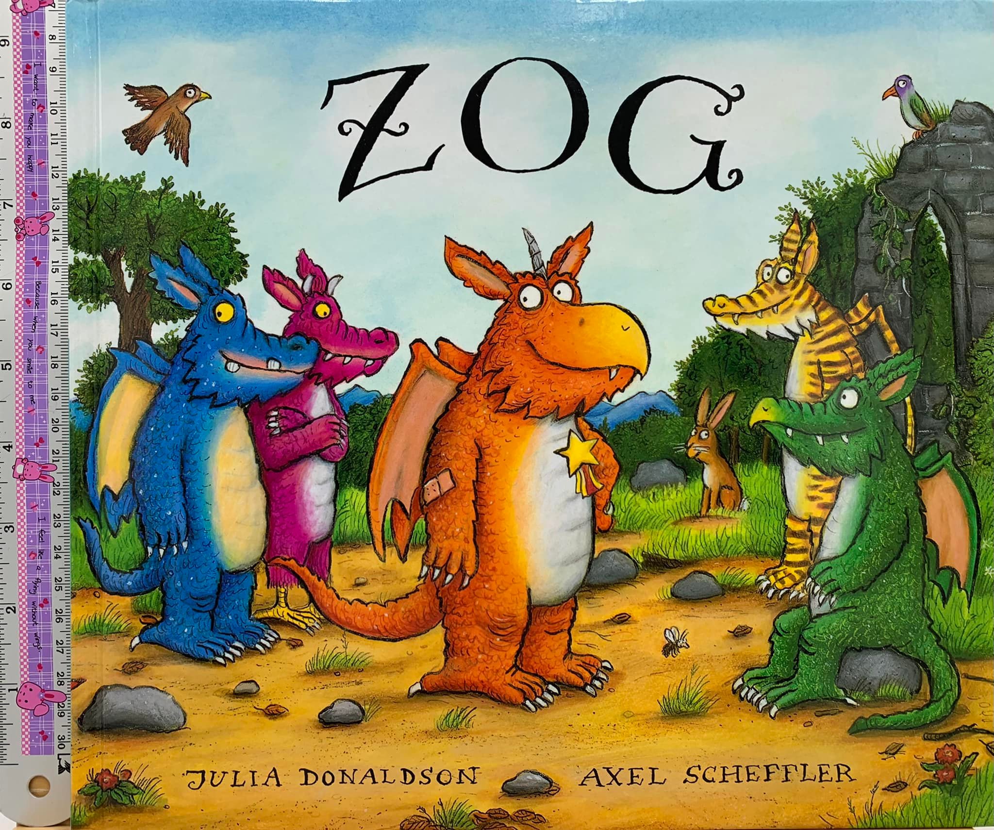 📚 ปกแข็ง เล่มใหญ่ สภาพดีมาก Zog 💌 ณ โรงเรียนสอนมังกรแห่งหนึ่ง มังกรน้อย ...